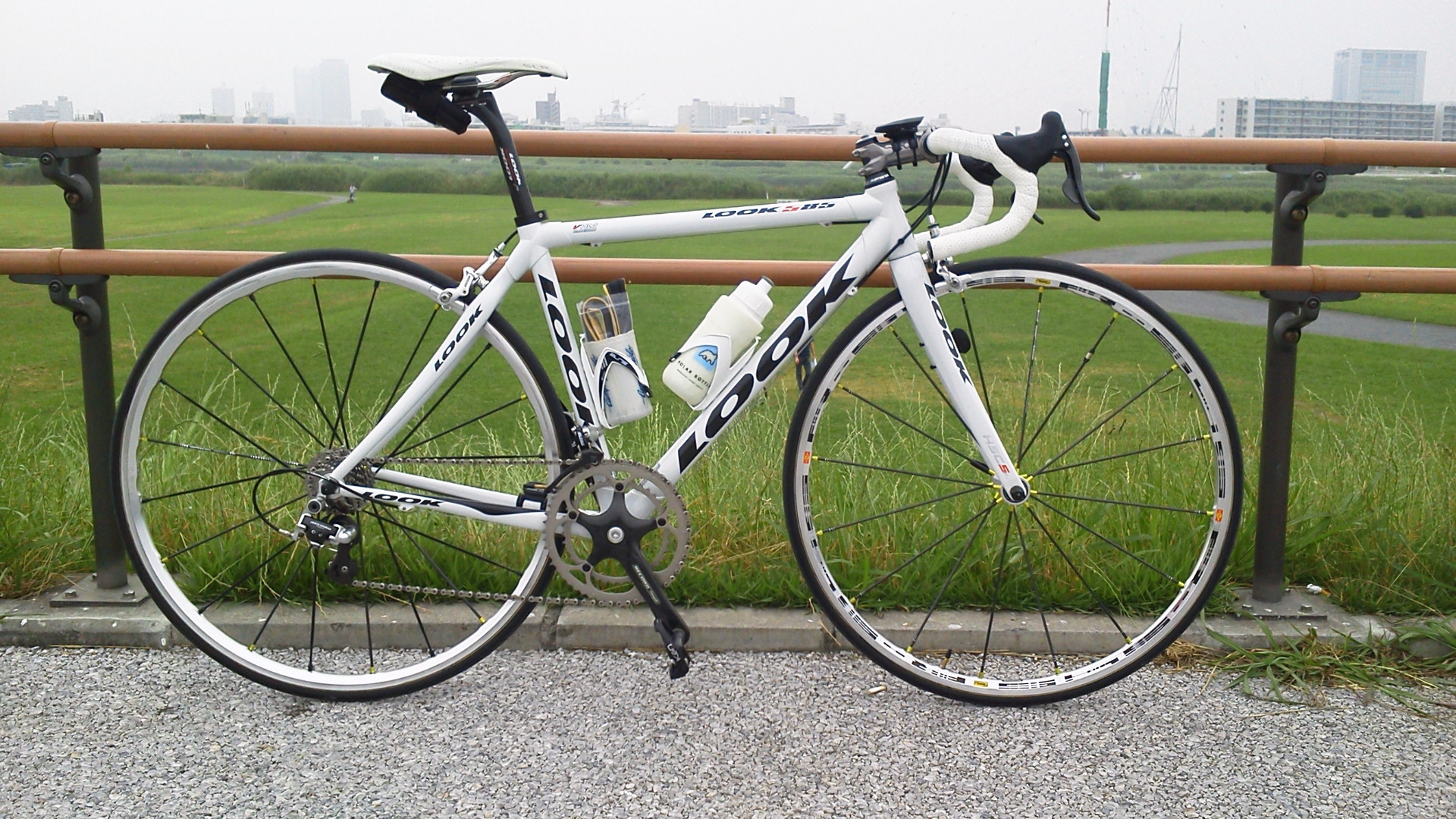 シミヤン4号(LOOK585) Moserさんの This is my bike シミヤン4号(LOOK585) Moserさんの This is my bike